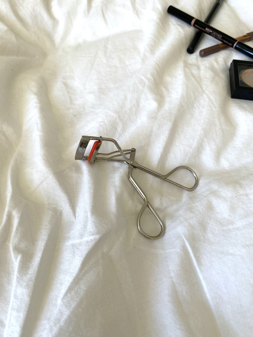 kevyn-aucoin-the-eyelash-curler