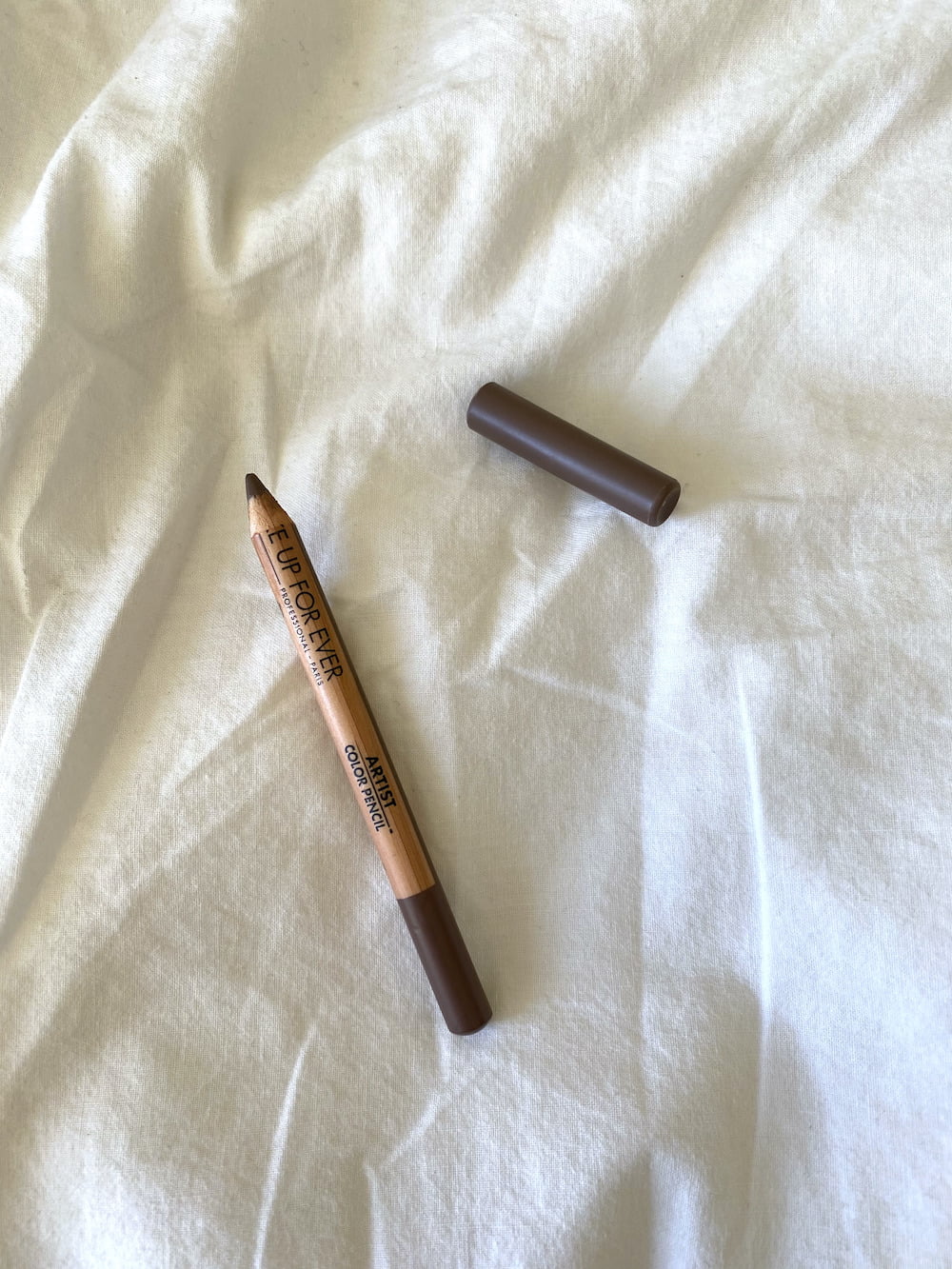 make-up-for-ever-artist-color-pencil-endless-cacao