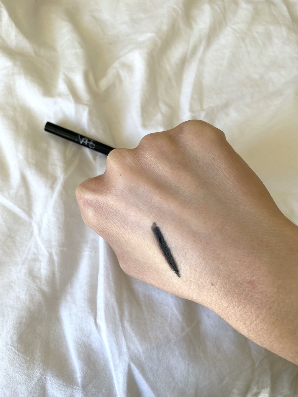 nars-longwear-eyeliner-via-veneto-swatch