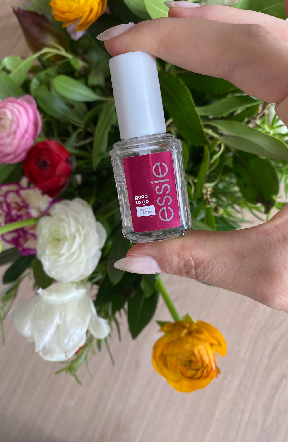 best top coat for shine Essie good to go top coat